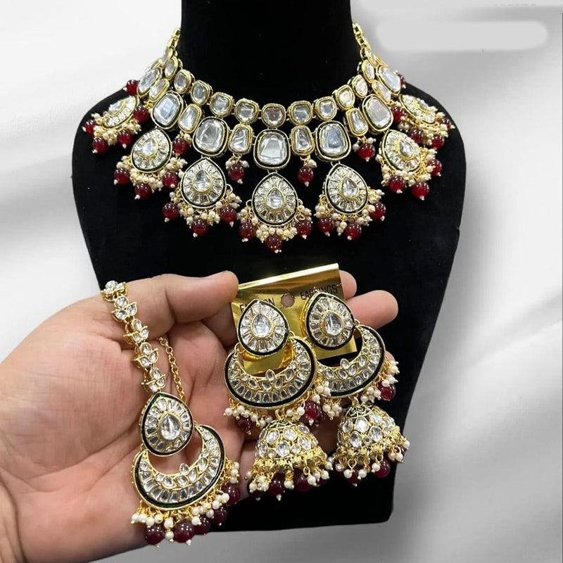 Lucentarts Jewellery Gold Plated Kundan And Pearl Necklace Set