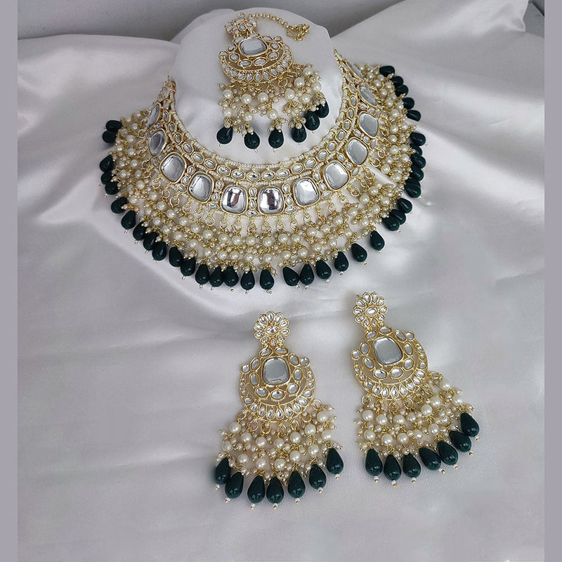 Lucentarts Jewellery Gold Plated Kundan And Pearl Necklace Set