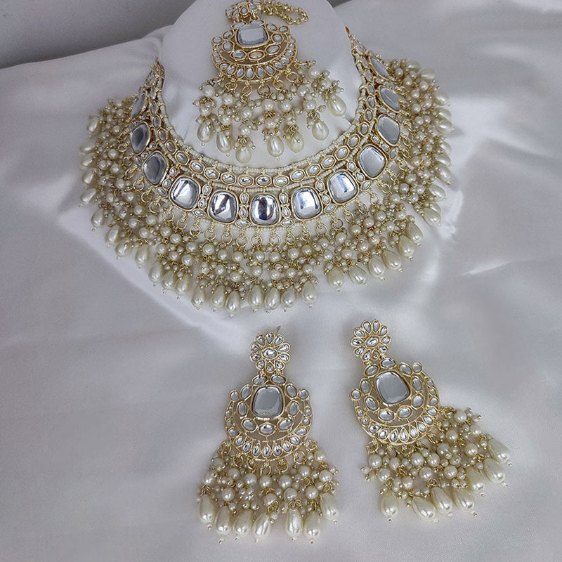 Lucentarts Jewellery Gold Plated Kundan And Pearl Necklace Set