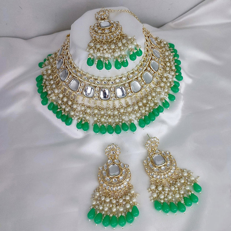 Lucentarts Jewellery Gold Plated Kundan And Pearl Choker Necklace Set