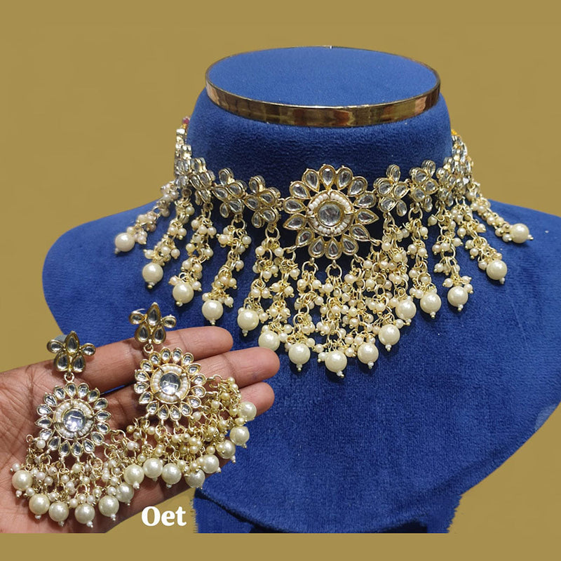 Lucentarts Jewellery Gold Plated Kundan Stone And Pearls Choker Necklace Set