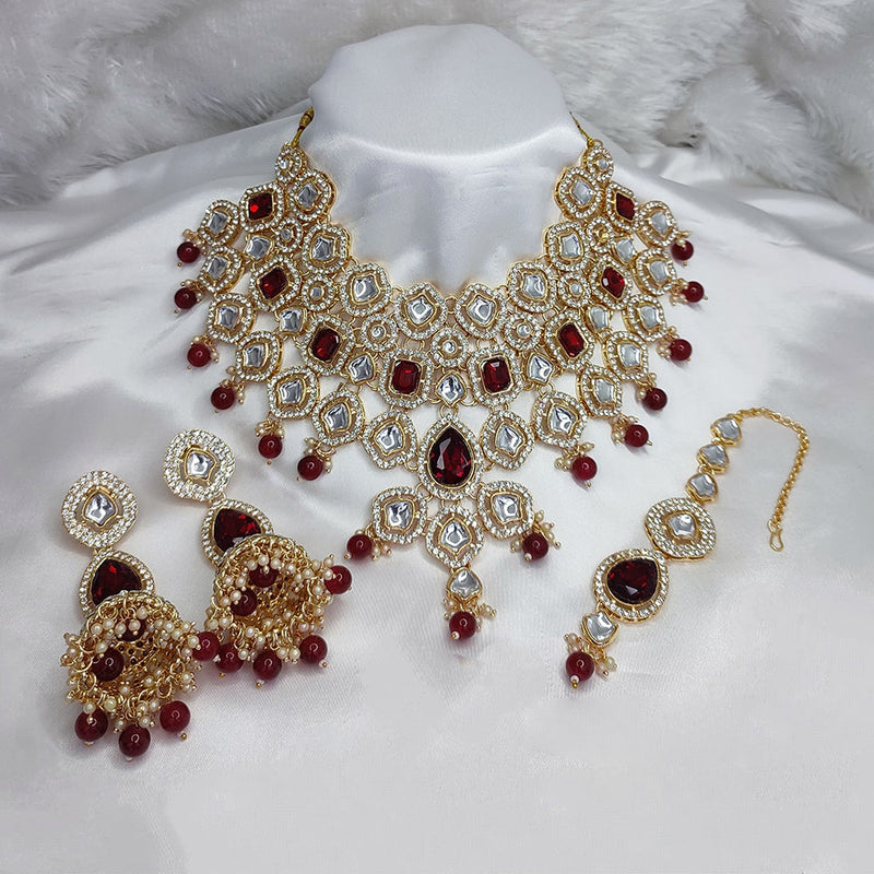 Lucentarts Jewellery Gold Plated Kundan Stone Choker Necklace Set