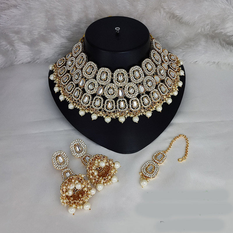 Lucentarts Jewellery Gold Plated Kundan Stone Choker Necklace Set