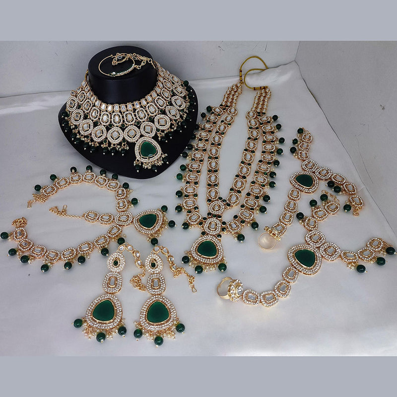 Lucentarts Jewellery Gold Plated Kundan Stone Bridal Set