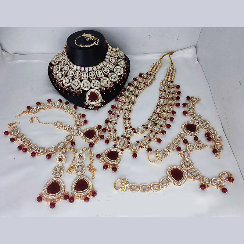 Lucentarts Jewellery Gold Plated Kundan Stone Bridal Set