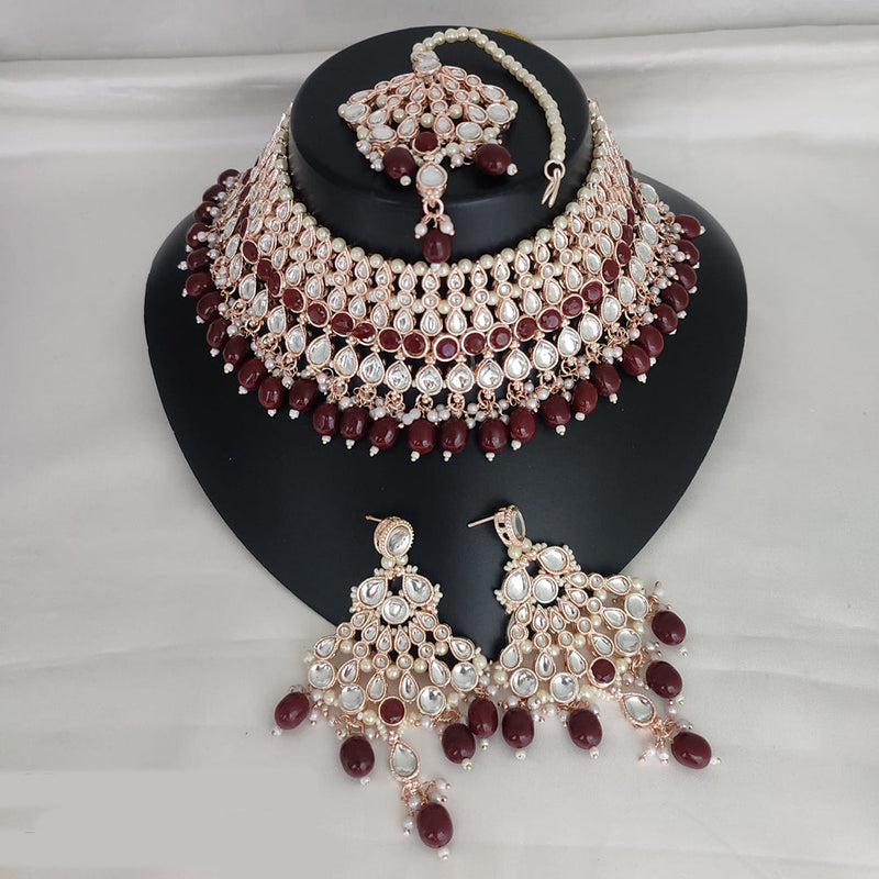 Lucentarts Jewellery Gold Plated Kundan Stone And Pearl Choker Necklace Set