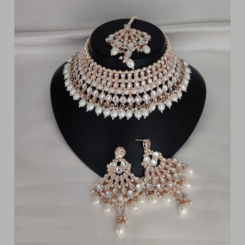 Lucentarts Jewellery Gold Plated Kundan Stone And Pearl Choker Necklace Set