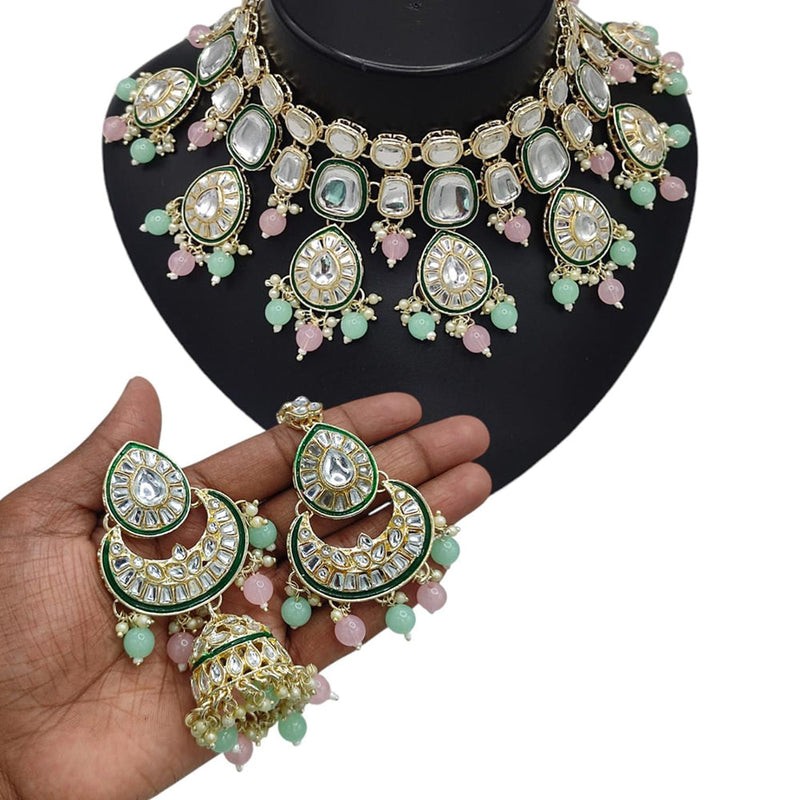 Lucentarts Jewellery Gold Plated Kundan Stone And Pearls Choker Necklace Set