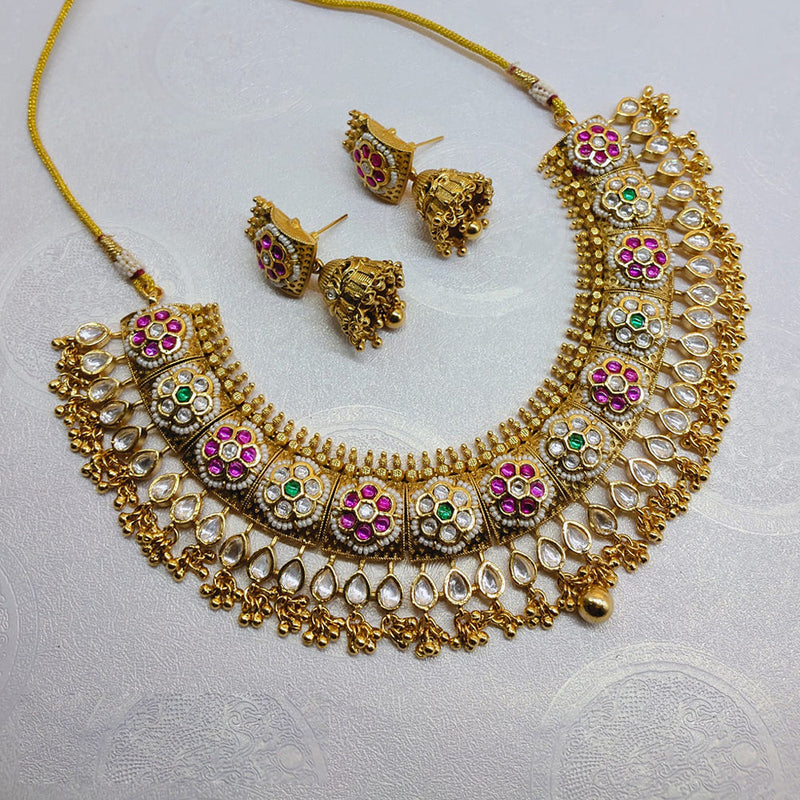 Lucentarts Jewellery Gold Plated Pota Stone And Pearls Necklace Set