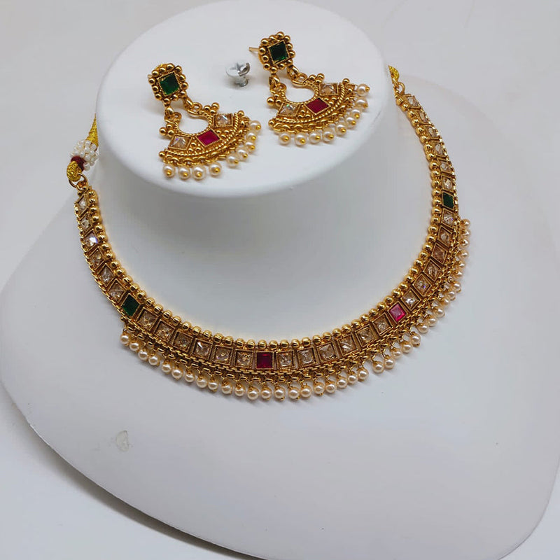 Lucentarts Jewellery Gold Plated Crystal Stone And Pearls Choker Necklace Set