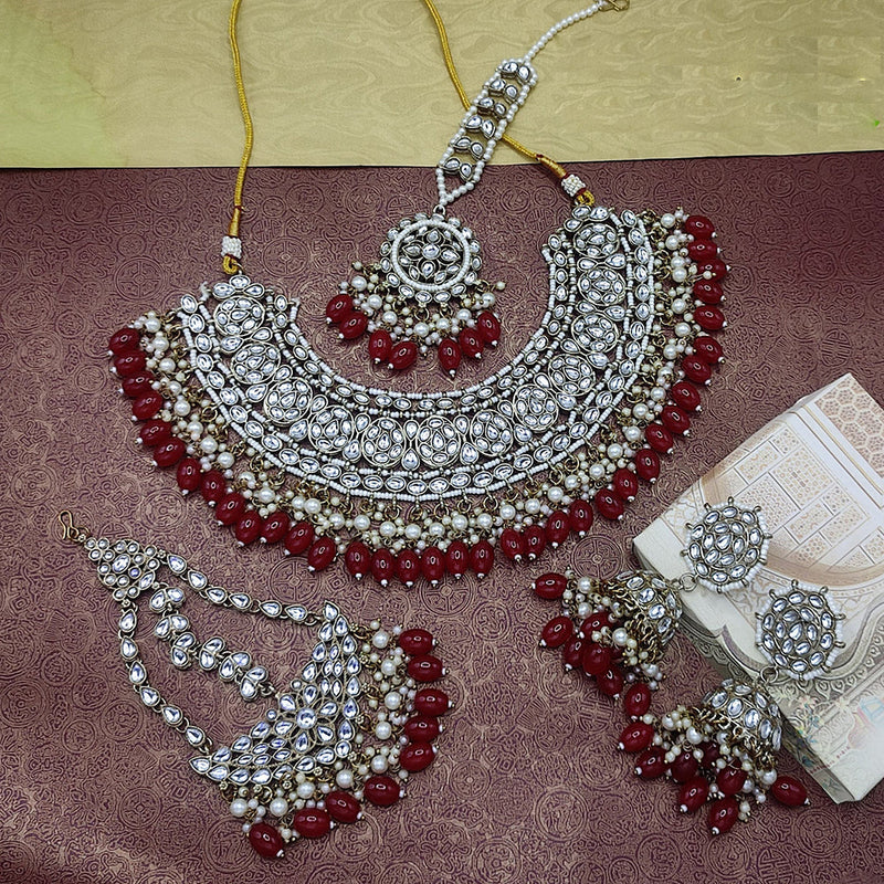 Lucentarts Jewellery Silver Plated Kundan Stone And Pearl Necklace Set