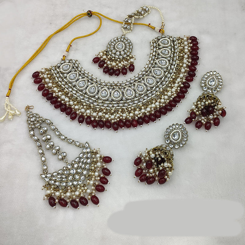 Lucentarts Jewellery Gold Plated Kundan Stone And Pearls Necklace Set