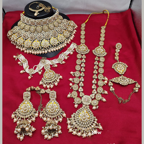 Lucentarts Jewellery Gold Plated Crystal Stone And Beads Bridal Set