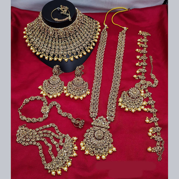 Lucentarts Jewellery Gold Plated Crystal Stone And Beads Bridal Set