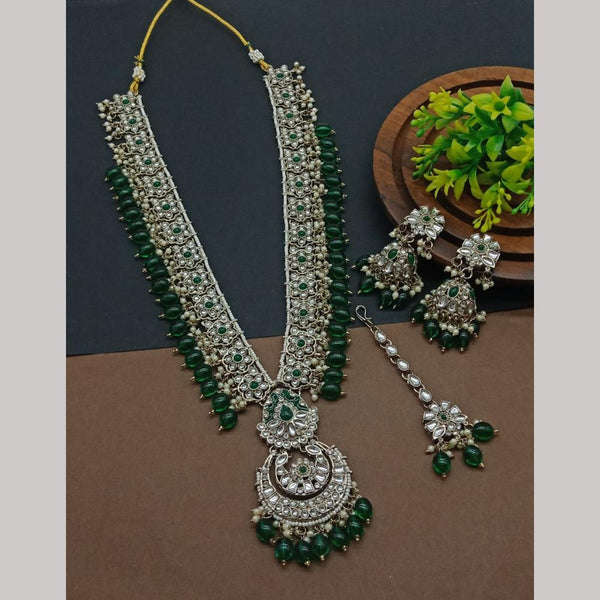 Lucentarts Jewellery Gold Plated Kundan Stone And Pearls Long Necklace Set