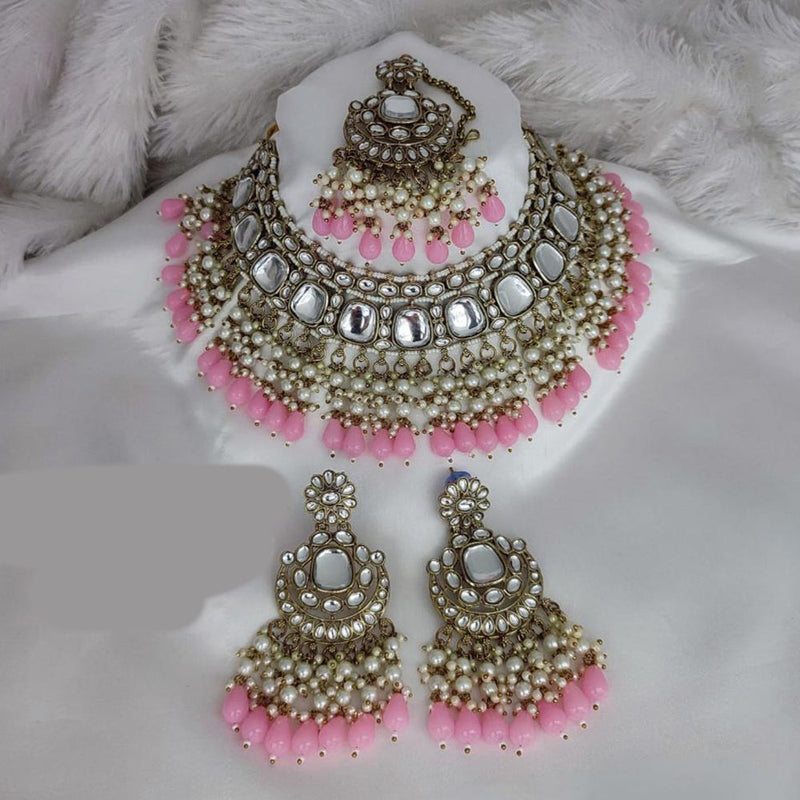 Lucentarts Jewellery Gold Plated Kundan Stone And Pearls Choker Necklace Set