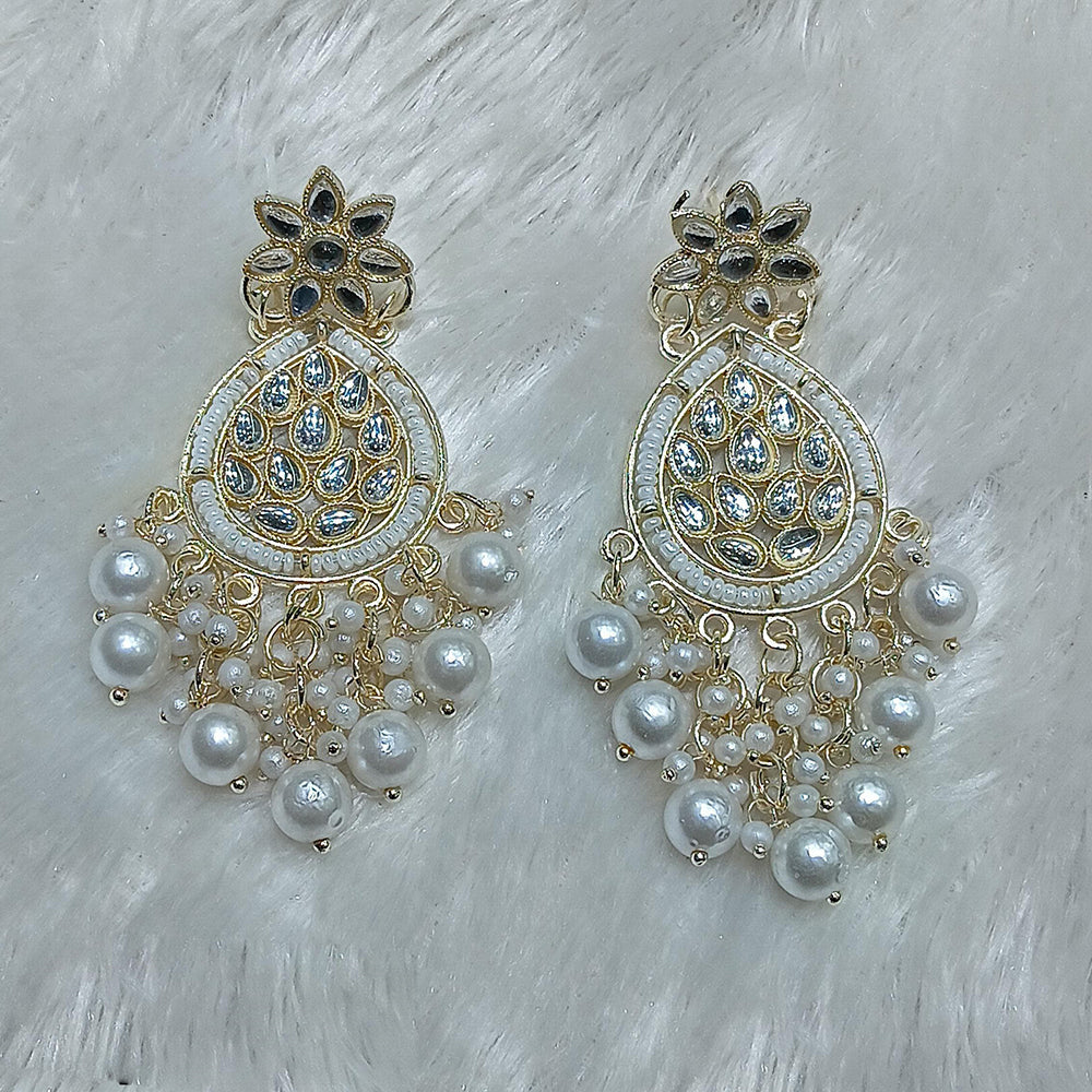 Lucentarts Jewellery Gold Plated Kundan Stone And Beads Dangler Earrings