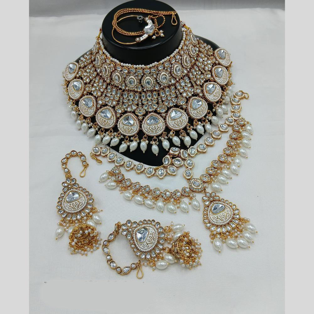 Lucentarts Jewellery Gold Plated Kundan Stone And Meenakari Semi Bridal Necklace Set