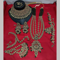 Lucentarts Jewellery Gold Plated Austrian Stone Bridal Necklace Set