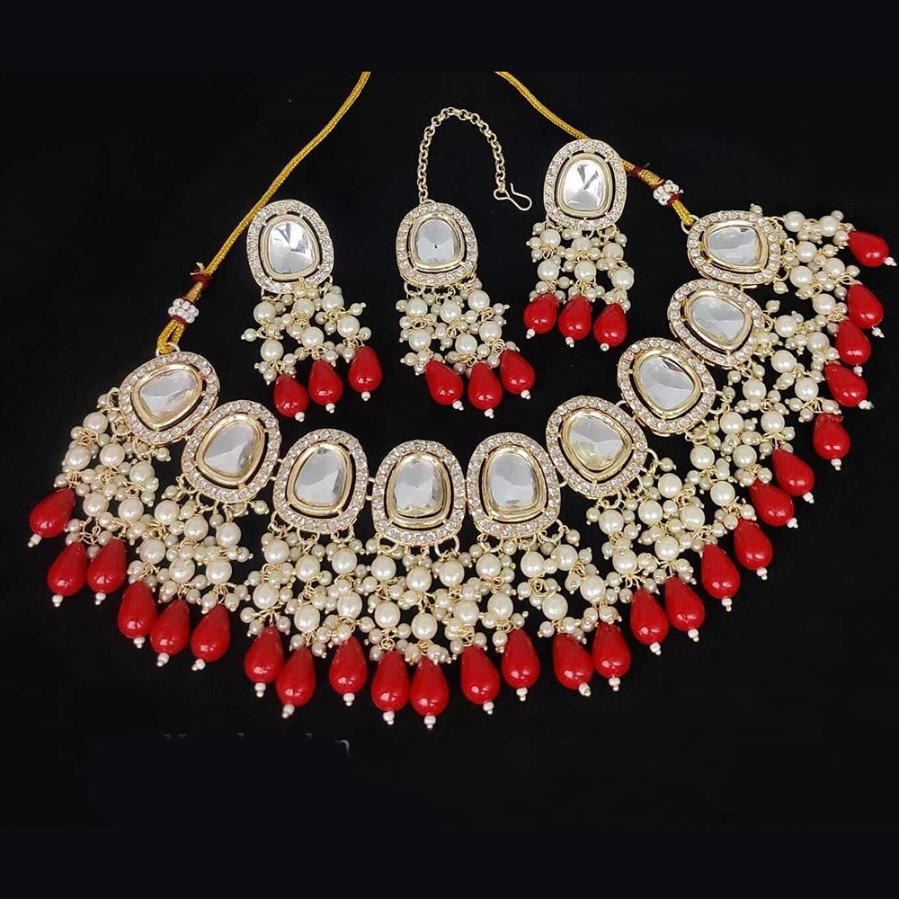 Lucentarts Jewellery Gold Plated Kundan Stone And Beads Choker Necklace Set