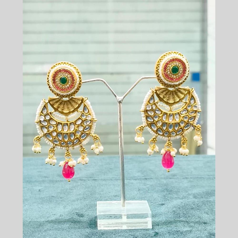 Lucentarts Jewellery Gold Plated Kundan And Beads Dangler Earrings