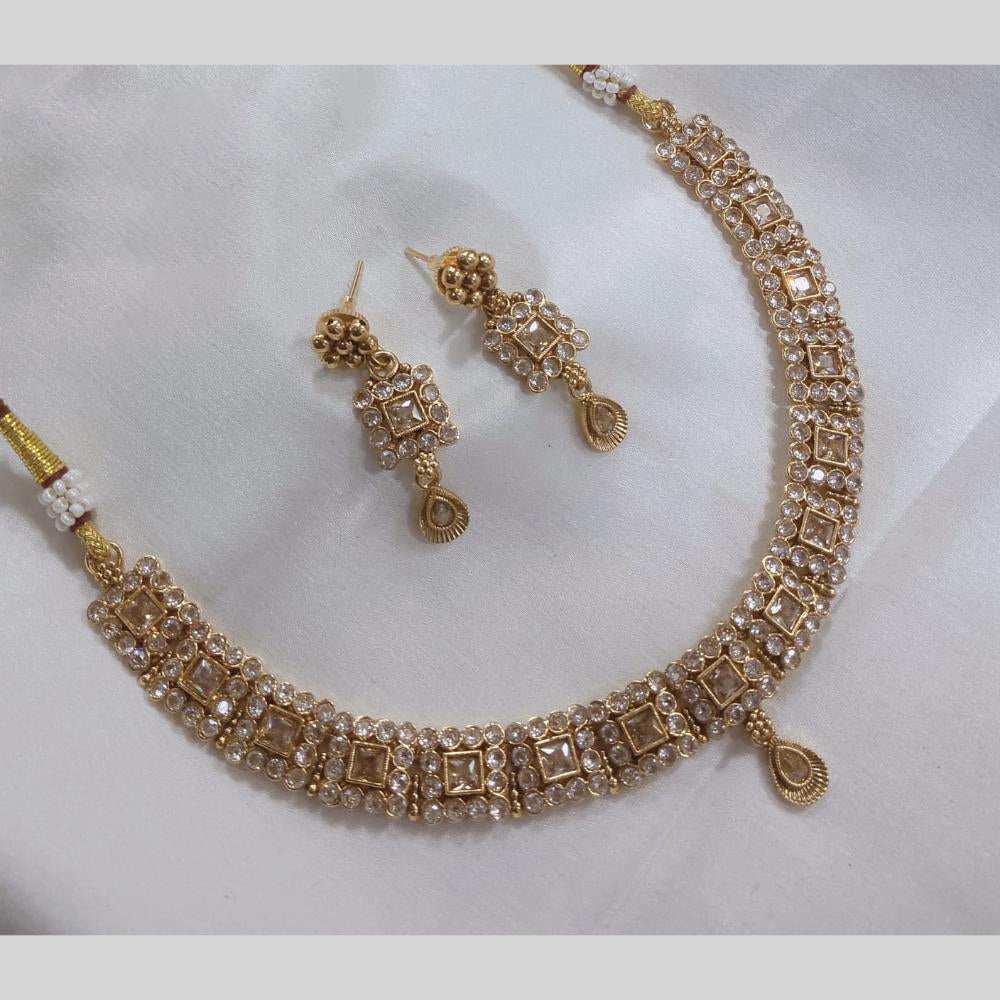 Lucentarts Jewellery Gold Plated Crystal Stone Necklace Set