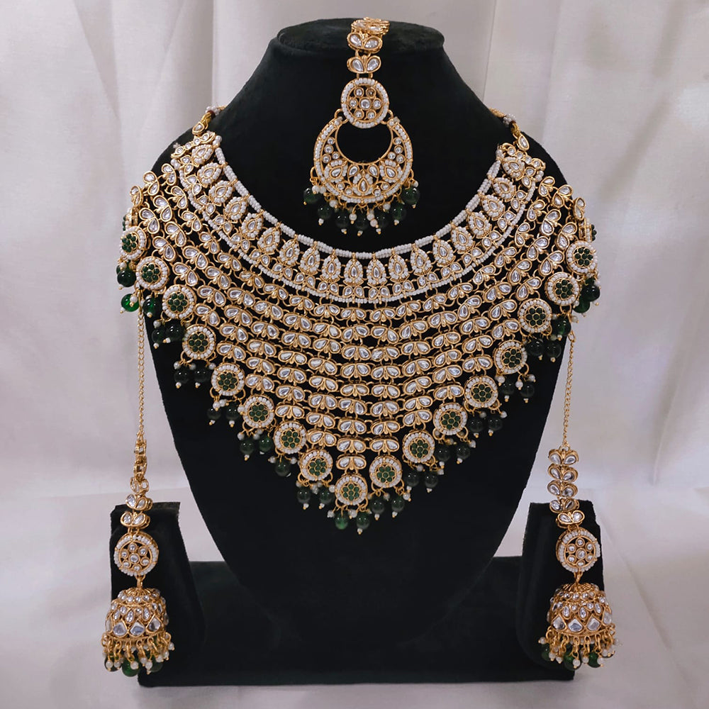 Lucentarts Gold Plated Kundan And Beads for Wedding Glamour Traditional Necklace Set