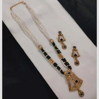 Lucentarts Jewellery Gold Plated Pota Stone And Beads Long Necklace Set