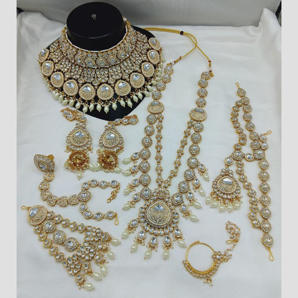 Lucentarts Jewellery Gold Plated Kundan Stone And Beads Bridal Set
