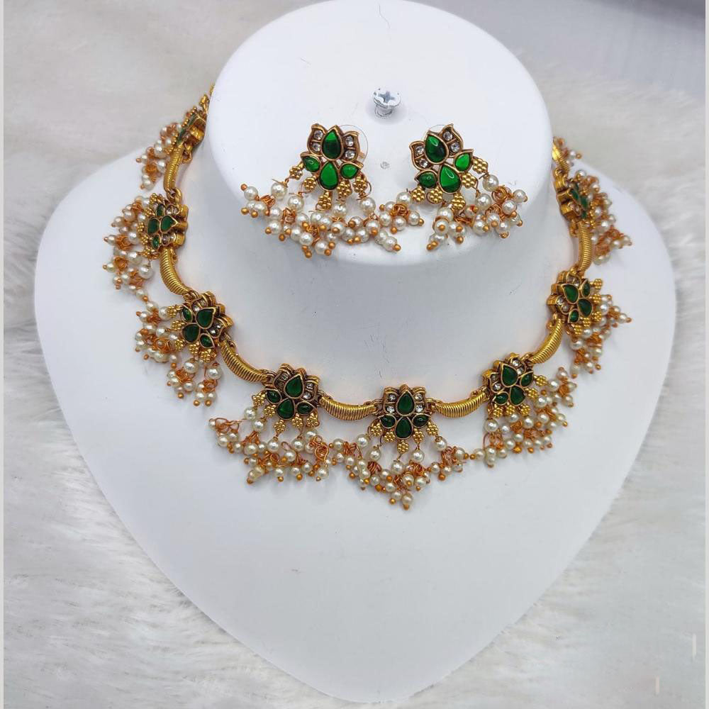 Lucentarts Jewellery Gold Plated Pota Stone And Pearl Necklace Set