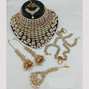 Lucentarts Jewellery Gold Plated Kundan Stone And Beads Semi-Bridal Necklace Set