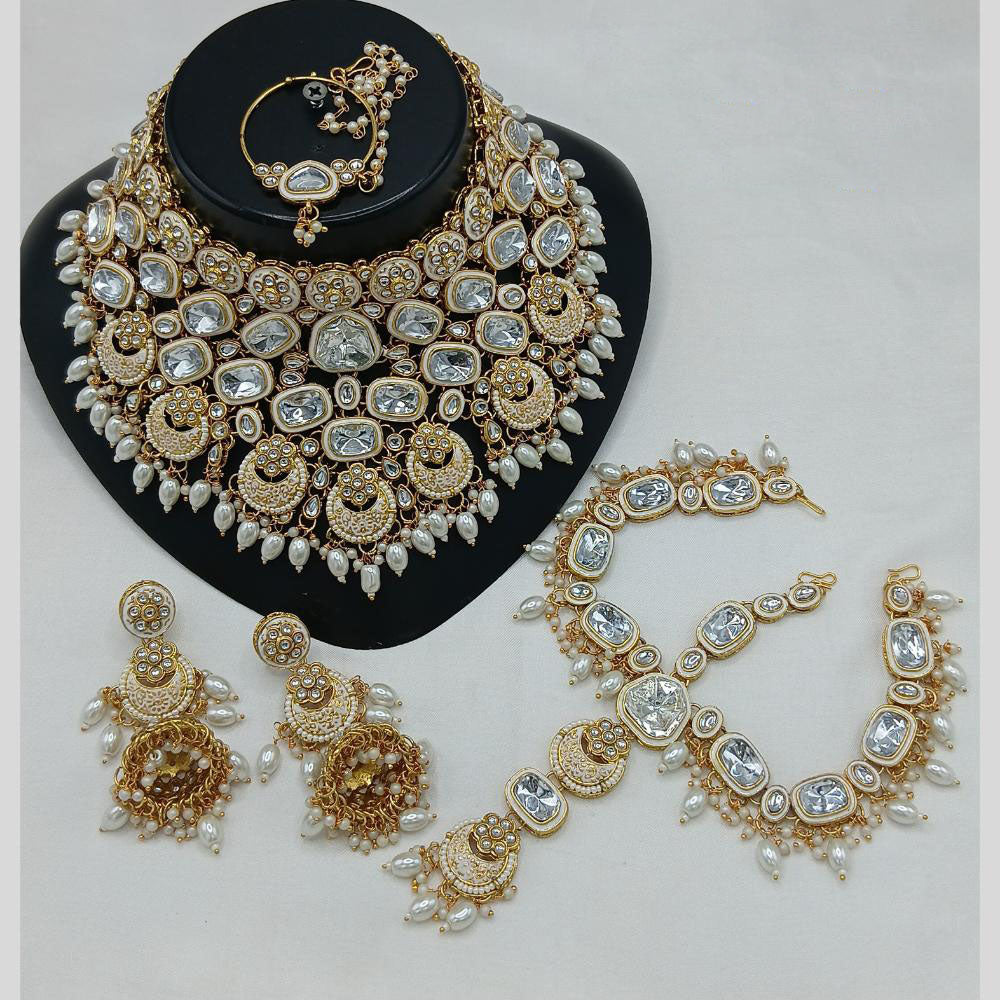 Lucentarts Jewellery Gold Plated Kundan Stone And Beads Semi-Bridal Necklace Set