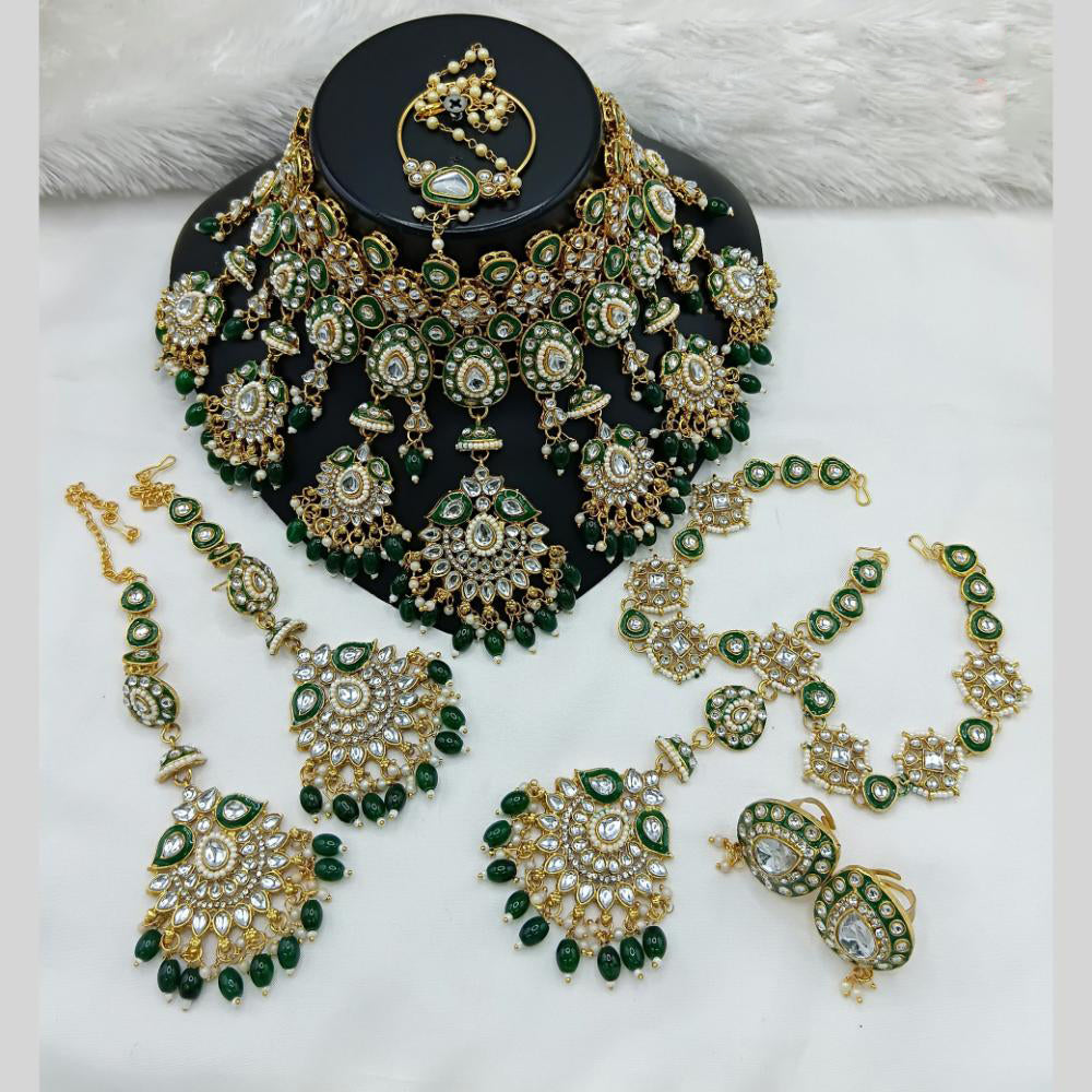 Lucentarts Jewellery Gold Plated Kundan Stone And Meenakari Semi Bridal Necklace Set