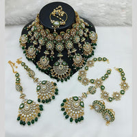 Lucentarts Jewellery Gold Plated Kundan Stone And Meenakari Semi Bridal Necklace Set