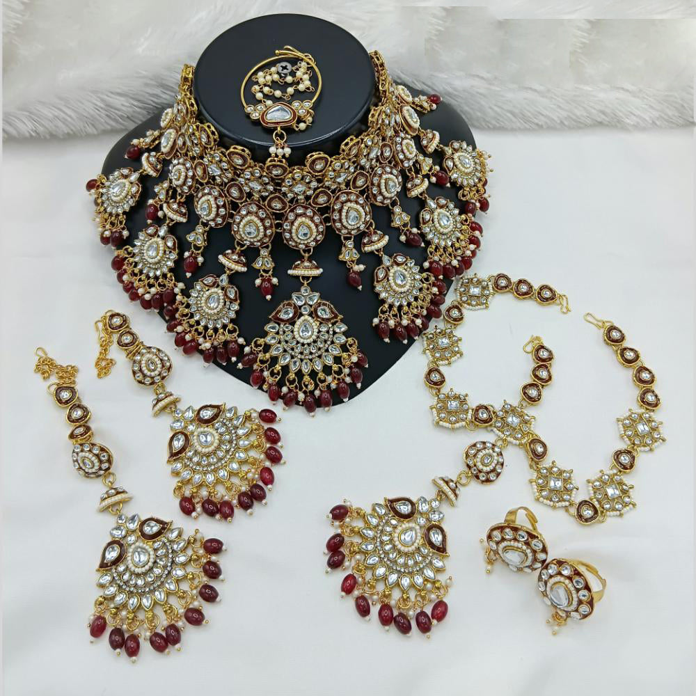 Lucentarts Jewellery Gold Plated Kundan Stone And Meenakari Semi Bridal Necklace Set