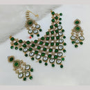 Lucentarts Jewellery Gold Plated Kundan Stone And Beads Necklace Set