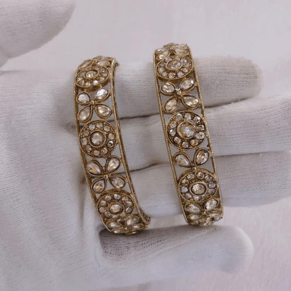 Lucentarts Jewellery Gold Plated Crystal Stone And Austrian Stone Bangles Set