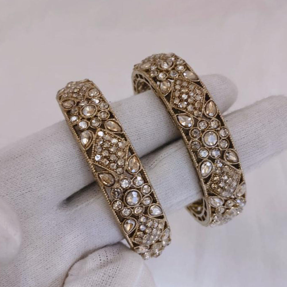 Lucentarts Jewellery Gold Plated Crystal Stone And Austrian Stone Bangles Set
