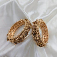 Lucentarts Jewellery Gold Plated Pota Stone And Pearl Openable Bangles Set