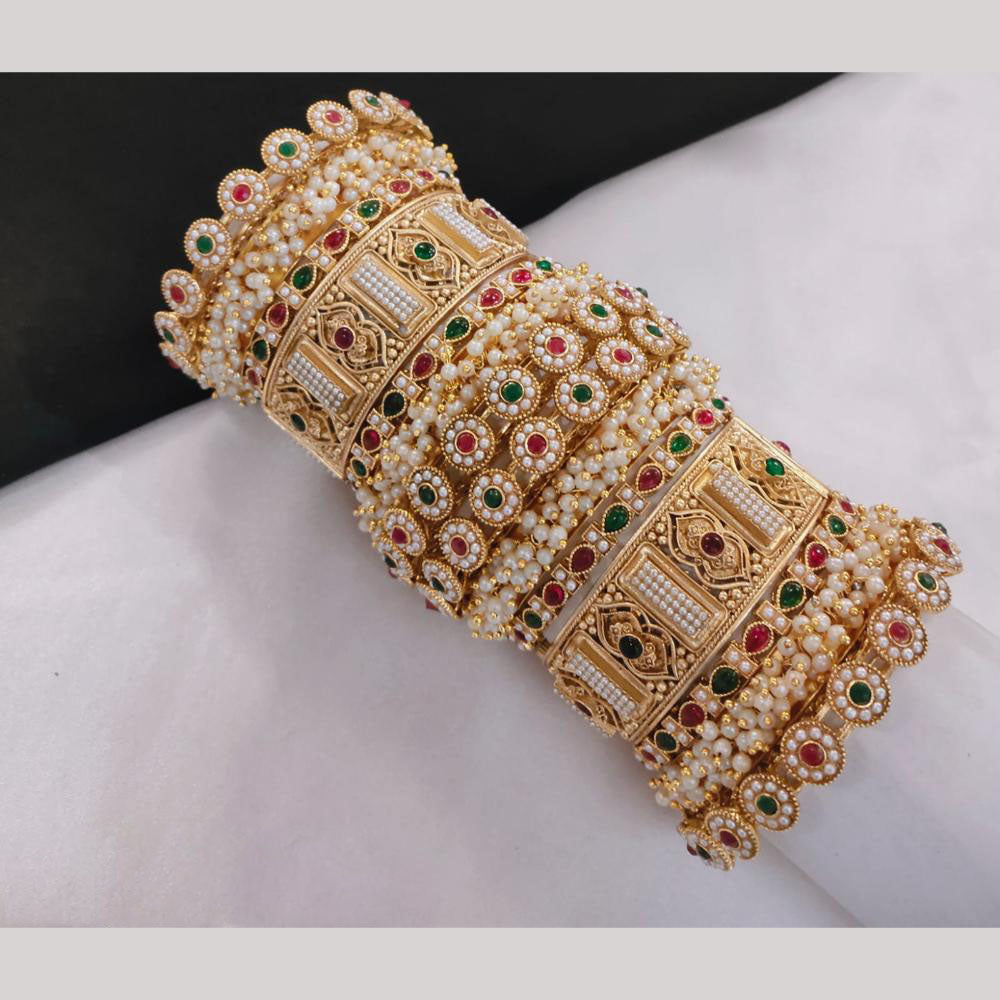 Lucentarts Jewellery Gold Plated Kundan And Pearl Bangles Set