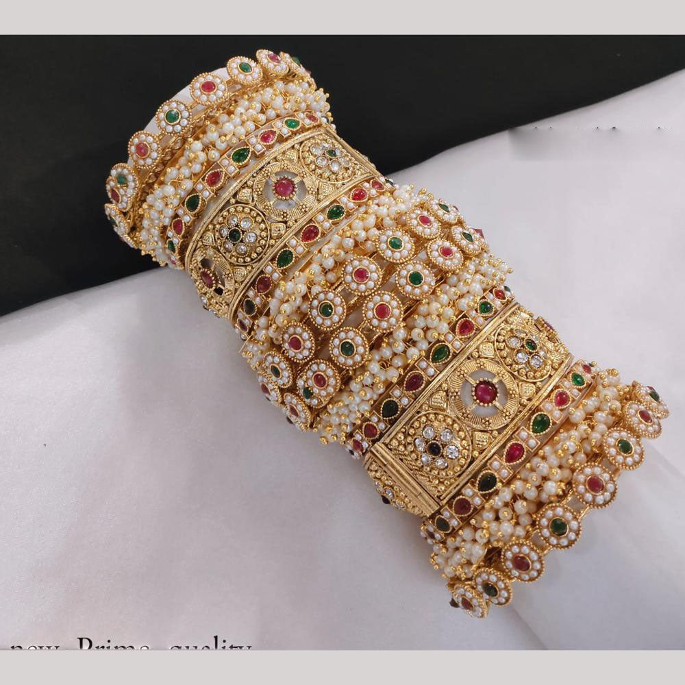 Lucentarts Jewellery Gold Plated Kundan And Pearl Bangles Set