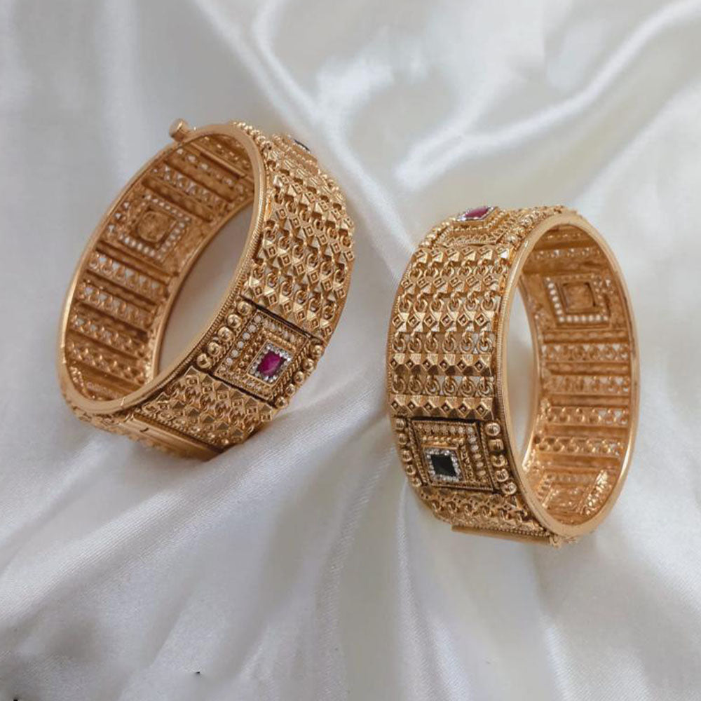 Lucentarts Jewellery Gold Plated Pota Stone And Austrian Stone Openable Bangles Set