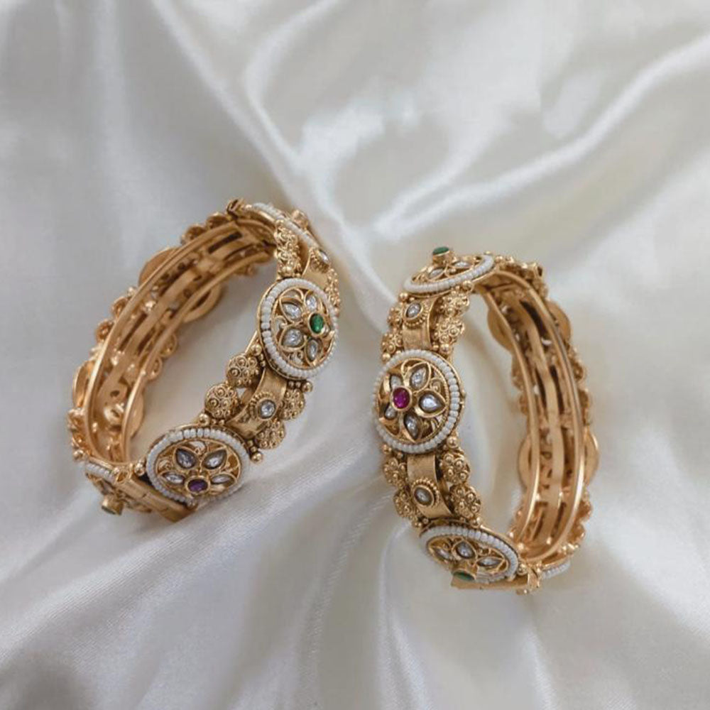 Lucentarts Jewellery Gold Plated Pota Stone And Pearl Bangles Set