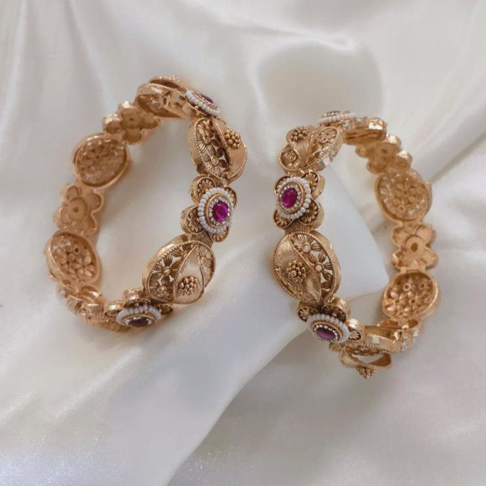 Lucentarts Jewellery Gold Plated Pota Stone And Pearl Bangles Set