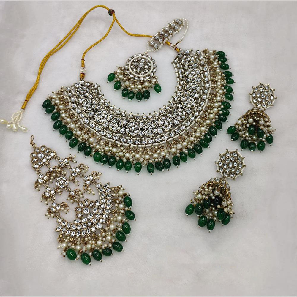 Lucentarts Jewellery Gold Plated Kundan Stone Beads And Pearl Necklace Set