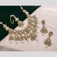 Lucentarts Jewellery Gold Plated Kundan And Pota Beads Meenakari Necklace Set