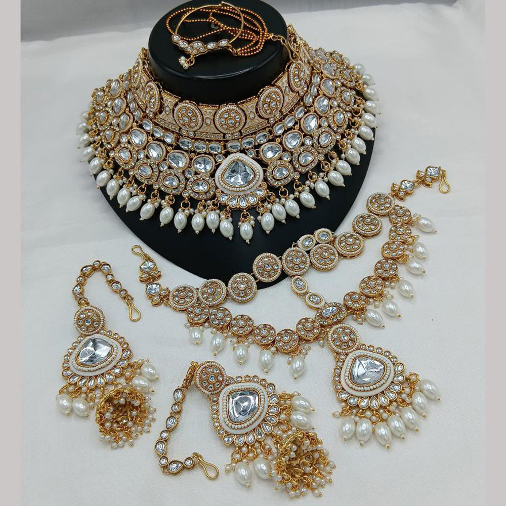 Lucentarts Jewellery Gold Plated Kundan Stone And Meenakari Semi Bridal Necklace Set