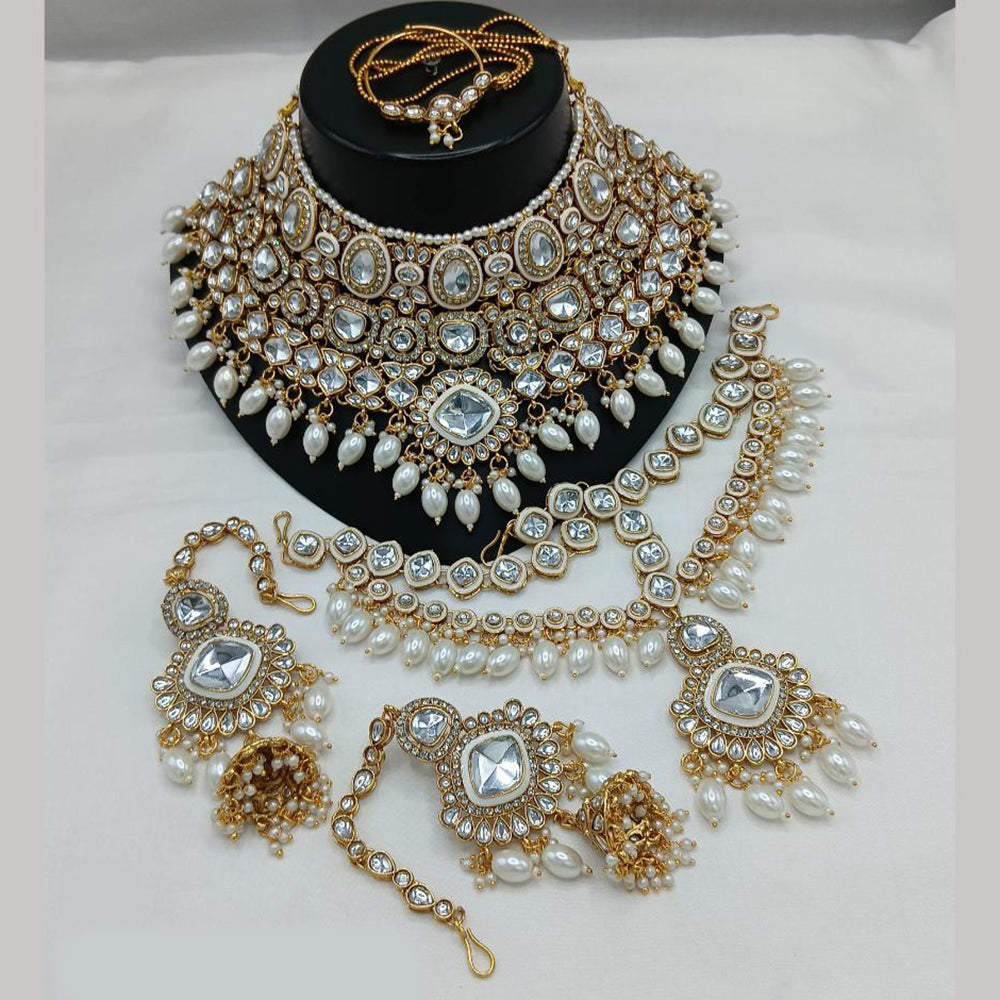 Lucentarts Jewellery Gold Plated Kundan Stone And Meenakari Semi Bridal Necklace Set