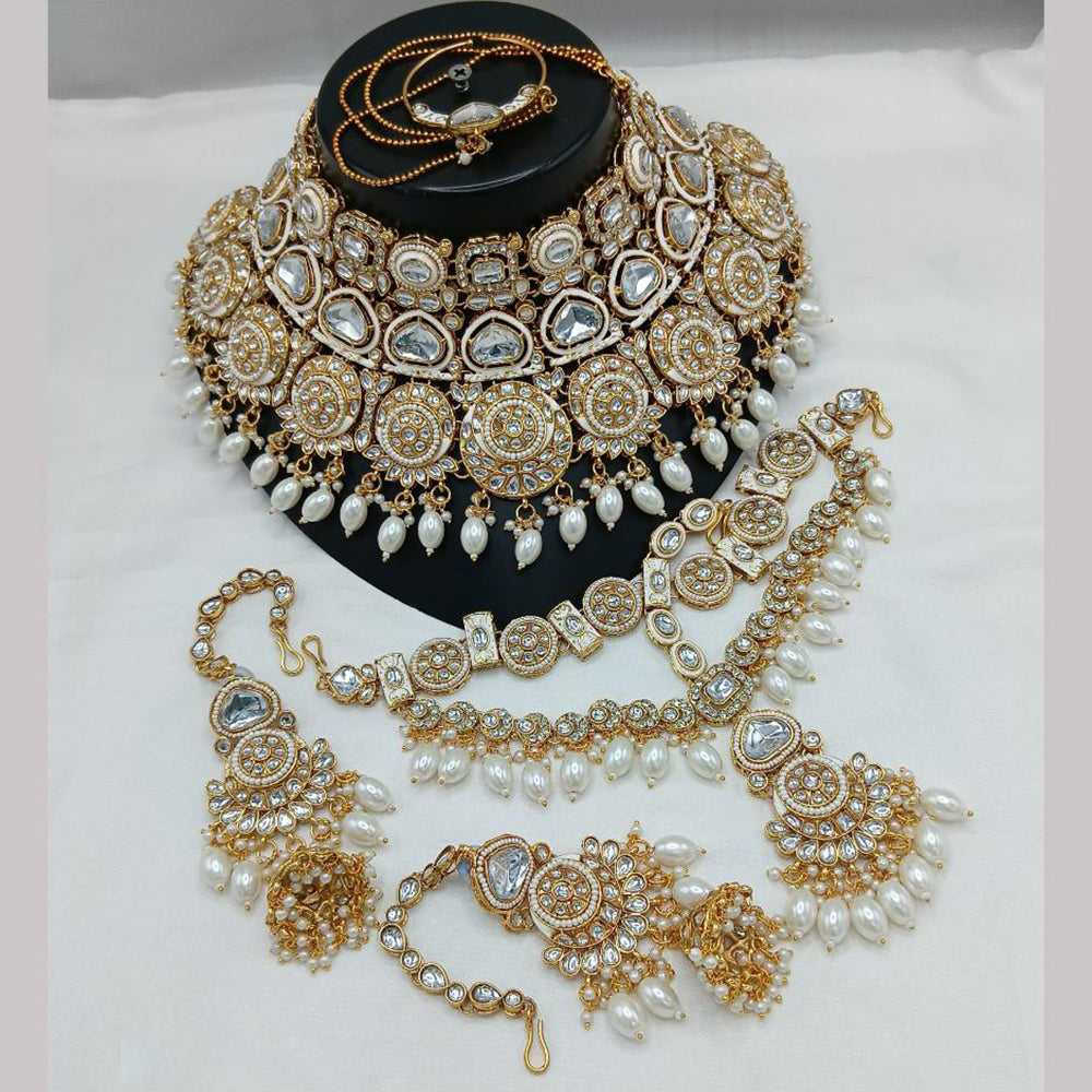 Lucentarts Jewellery Gold Plated Kundan Stone And Meenakari Semi Bridal Necklace Set