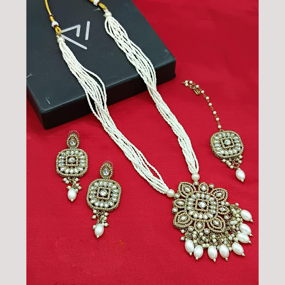 Lucentarts Jewellery Crystal & Pearl  Necklace Set